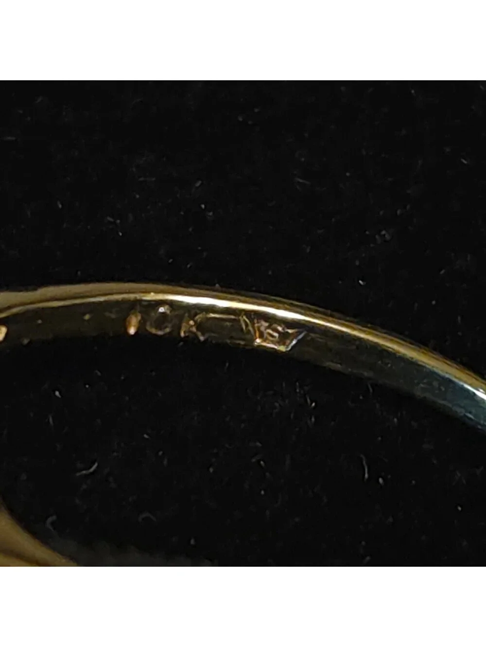 Vintage Size 7 10K Gold 6mm Pearl and CZ Ring